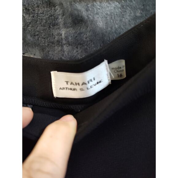 Tahari Black Dress Pants/Slacks  16 - Picture 3 of 5
